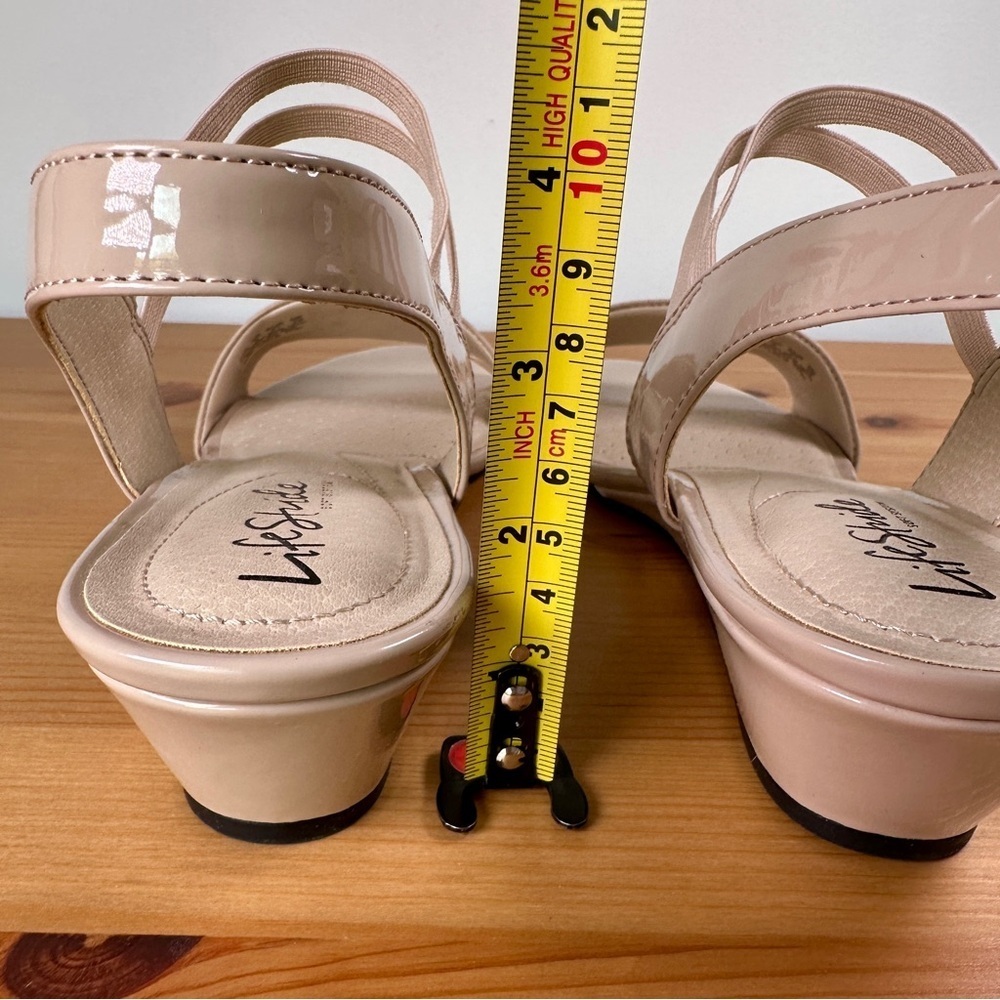 LifeStride Tan Wedge Sandals Wide Width Comfort Ankle Strap 11W NWOT Travel - Picture 6 of 7